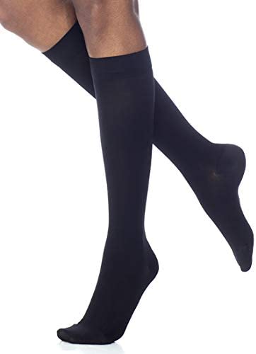 SIGVARIS WomenÃ¢Â€Â™s DYNAVEN Closed Toe Calf-High Socks 20-30mmHg